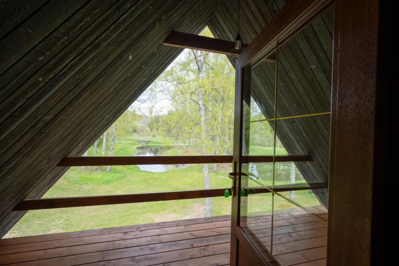 Brivdienu Maja Vejini Straupe エクステリア 写真